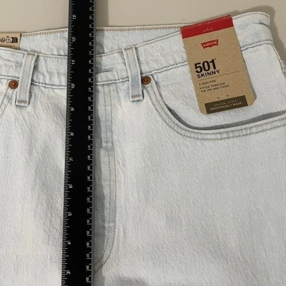 Levis brand levi